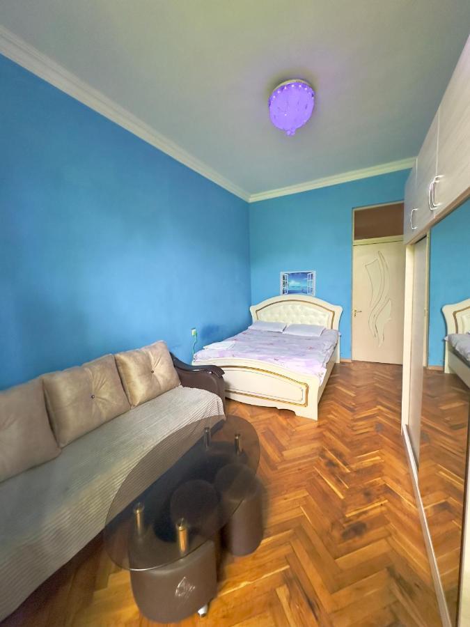 Karson Family Hostel & Guest House Erevan Esterno foto