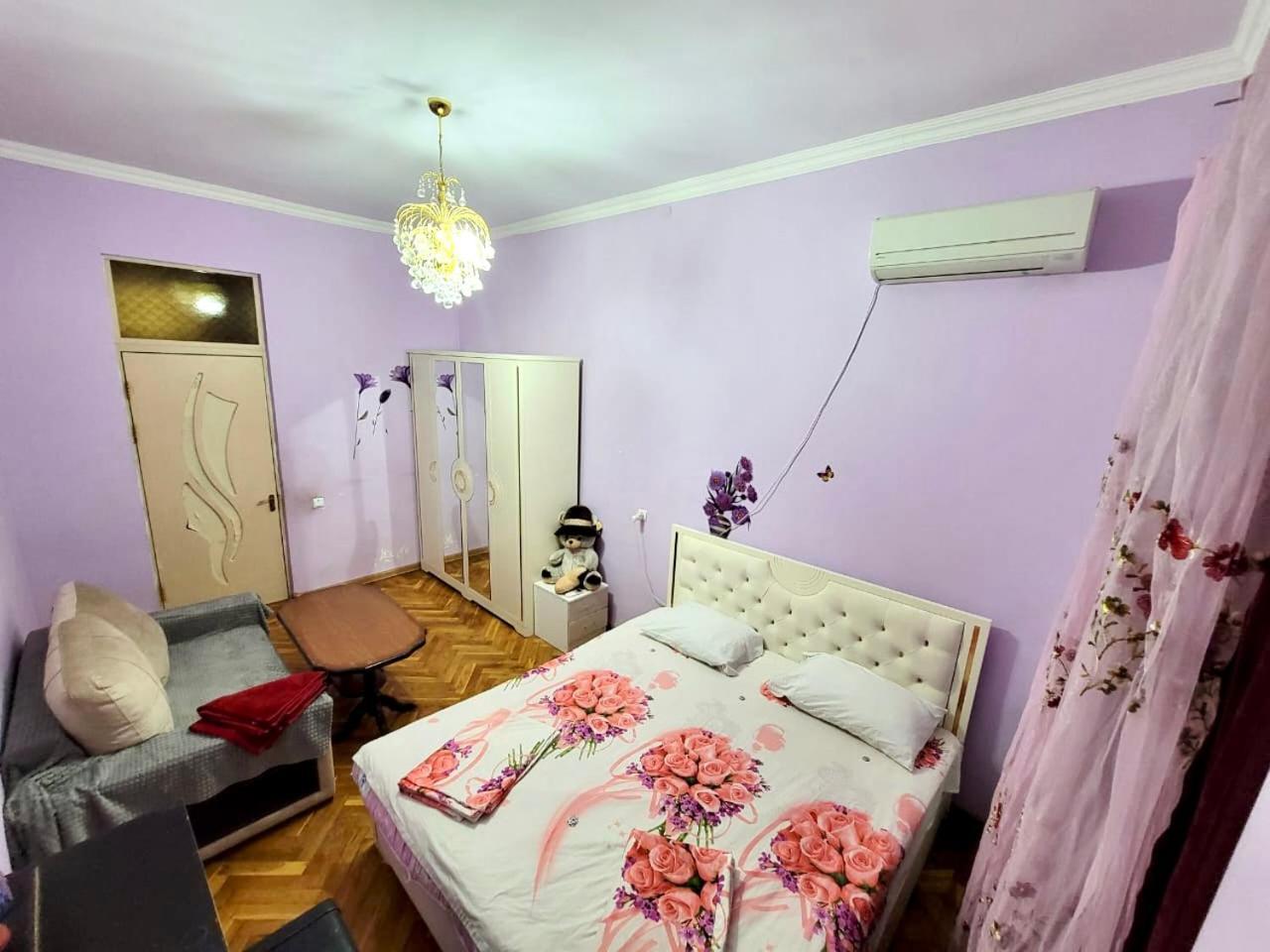 Karson Family Hostel & Guest House Erevan Esterno foto
