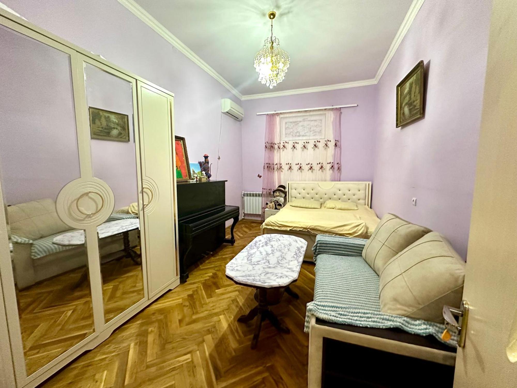 Karson Family Hostel & Guest House Erevan Esterno foto