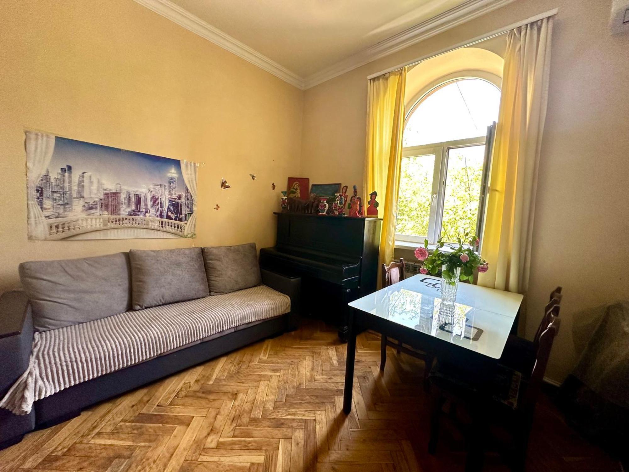 Karson Family Hostel & Guest House Erevan Esterno foto