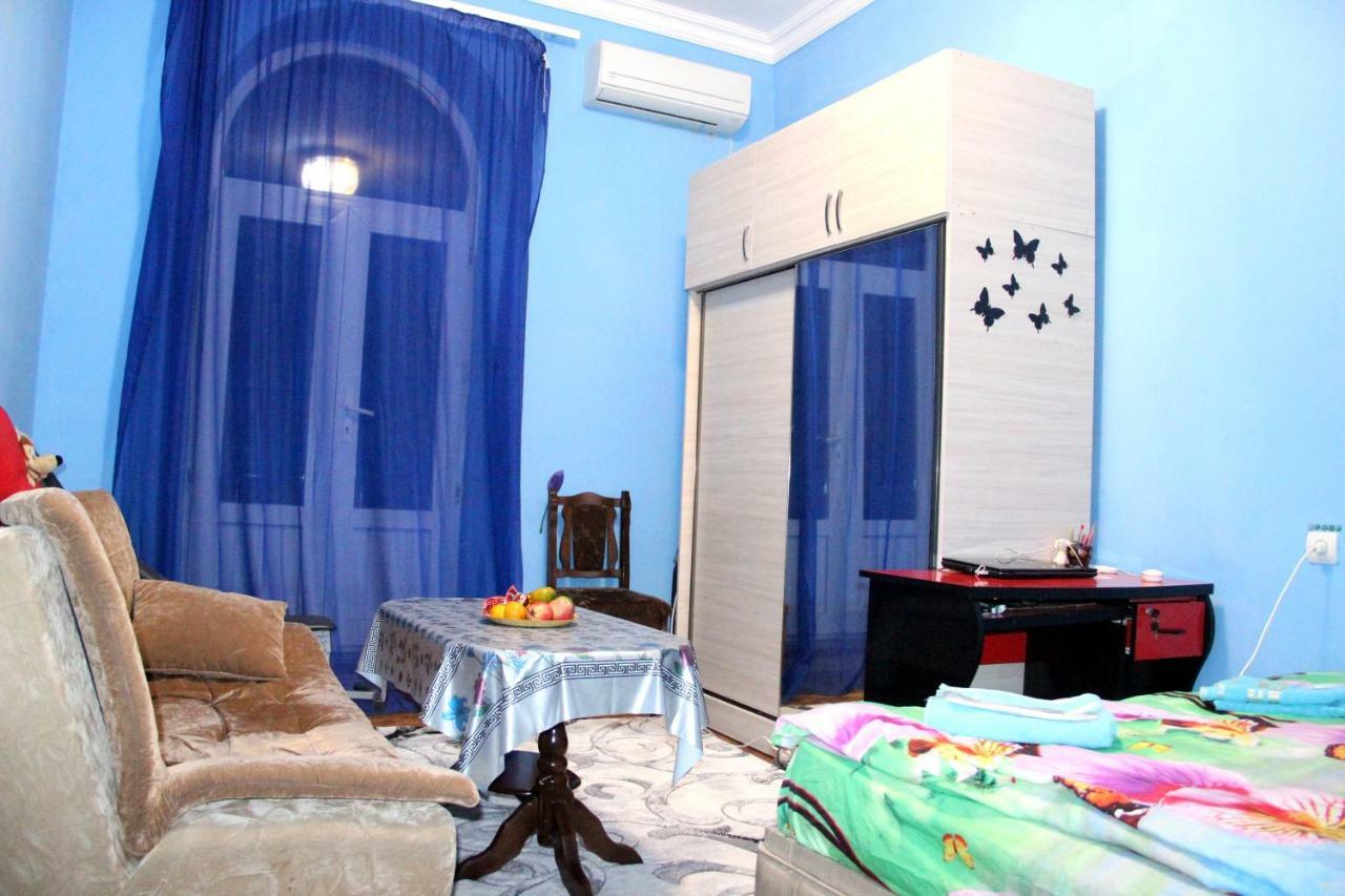 Karson Family Hostel & Guest House Erevan Esterno foto